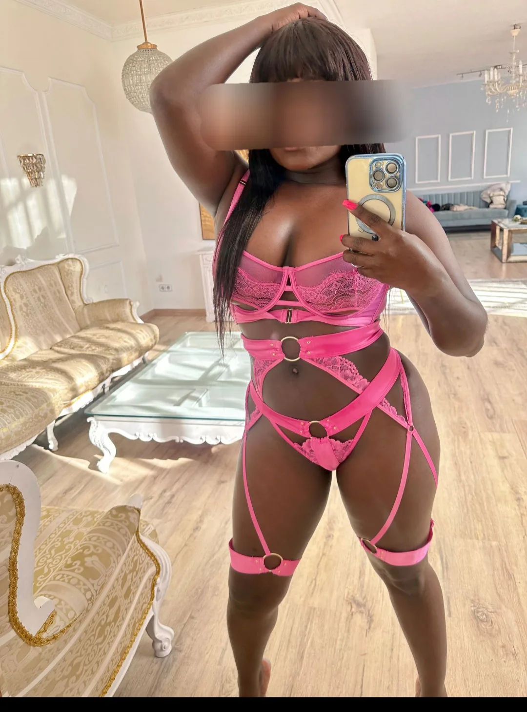 Adriana - Escort Aix-les-Bains